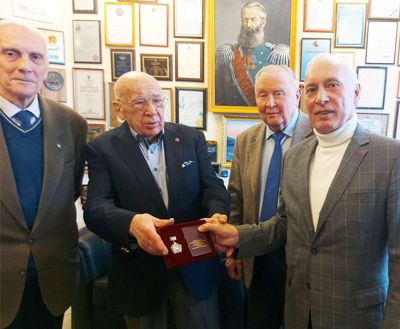 Президент ВОК удостоен звания «Почетный судостроитель»